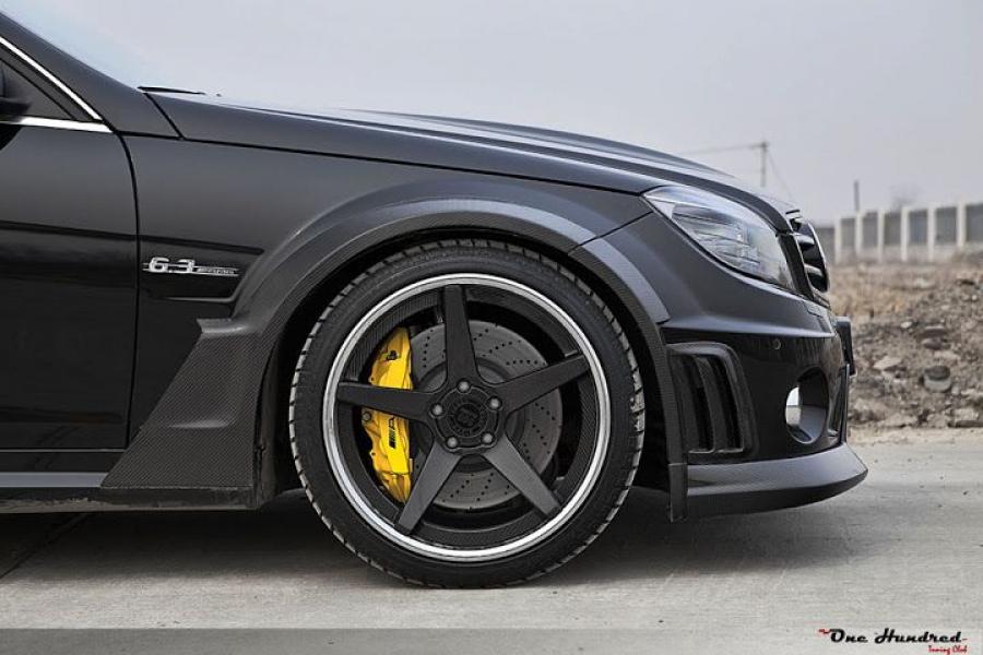  Mercedes-Benz C63 AMG by RENNtech 2012 года  (фото 5 из 11)